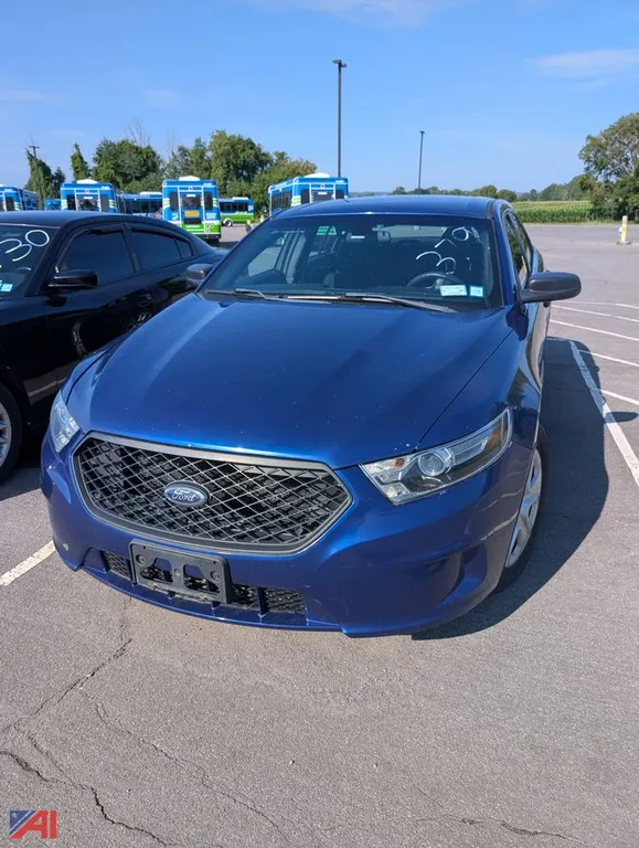 2015 Ford Taurus Sedan/Police Vehicle