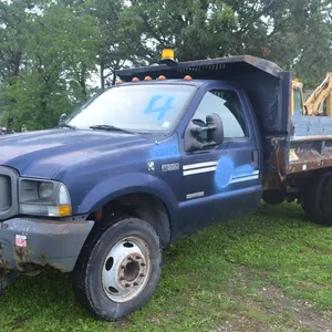 2003 Ford F550 Super Duty Dump Truck with plow