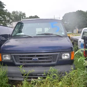 2004 Ford E250 Van