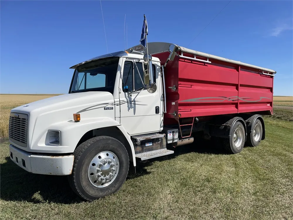 1999 FREIGHTLINER FL80 t/a Grain Truck w/ 19 Ft. Steel Box, ONLY 240,000 KM.