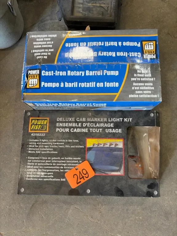 Cast-Iron rotary barrel pump and deluxe cab marker light kid