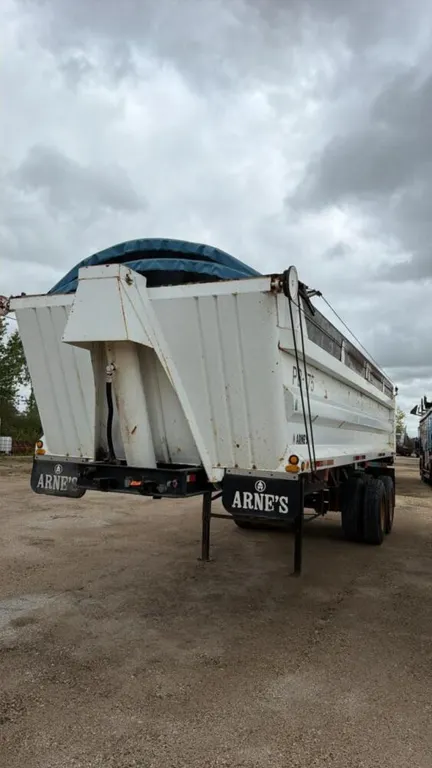 1999 Arnes tandem end up trailer (safetied)