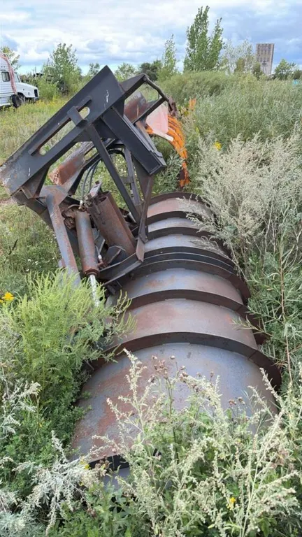 12’ root spring scraper truck plow