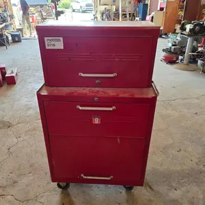 Mastercraft Rolling Tool Chest w/ Tools
 UNRESERVED