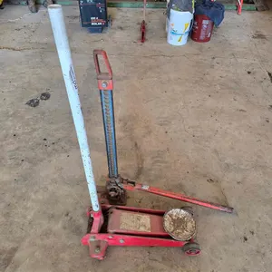 4 Ton Hydraulic Floor Jack & Mechanical Farm Jackall
 UNRESERVED