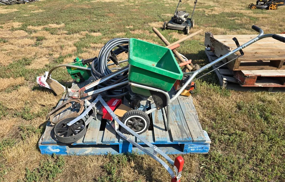 Lawn & Garden Equipment
UNRESERVED