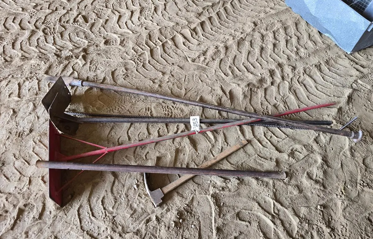 Custom Build Grain Scoops
UNRESERVED