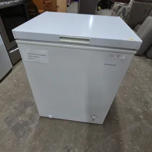 Frigidaire Chest Freezer, Model FFCL0742AW, 33”×25”×21”