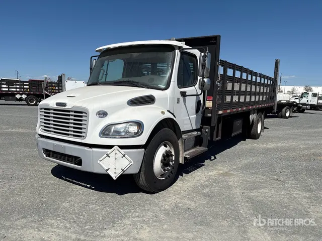 2017 Freightliner M2 106 4x2 Flatbed Truck