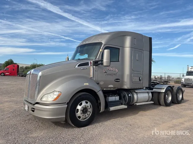 2017 Kenworth T680 6x4 T/A Sleeper Truck Tractor