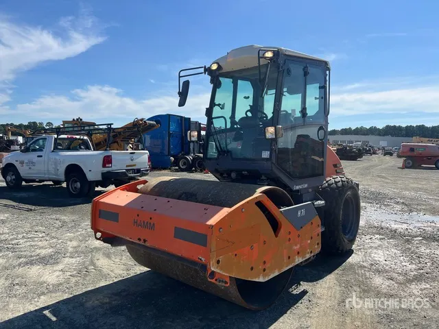 2019 Hamm H7i Smooth Drum Compactor