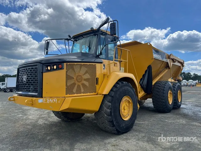 2013 John Deere 460E Articulated Dump Truck