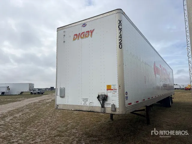 2018 Utility VS2DX 57 ft x 102 in T/A Van Trailer
