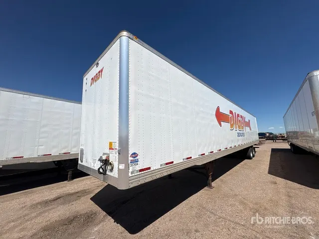 2018 Utility VS2DX 57 ft x 102 in T/A Van Trailer