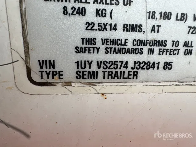 2018 Utility 57 ft x 102 in T/A Van Trailer