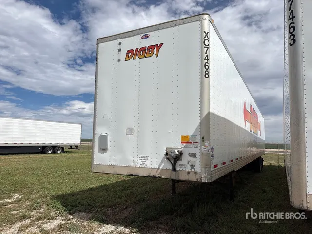2018 Utility 57 ft x 102 in T/A Van Trailer