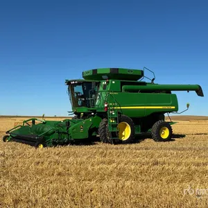 John Deere 9770 Combine Harvester