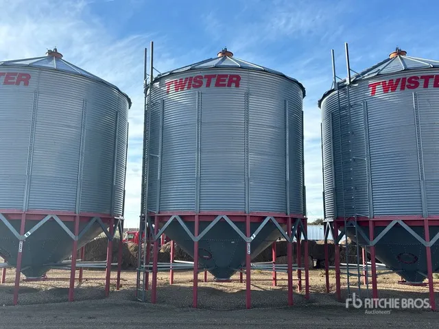 Twister +/- 4650 bu 5 Ring Hopper Grain Bin