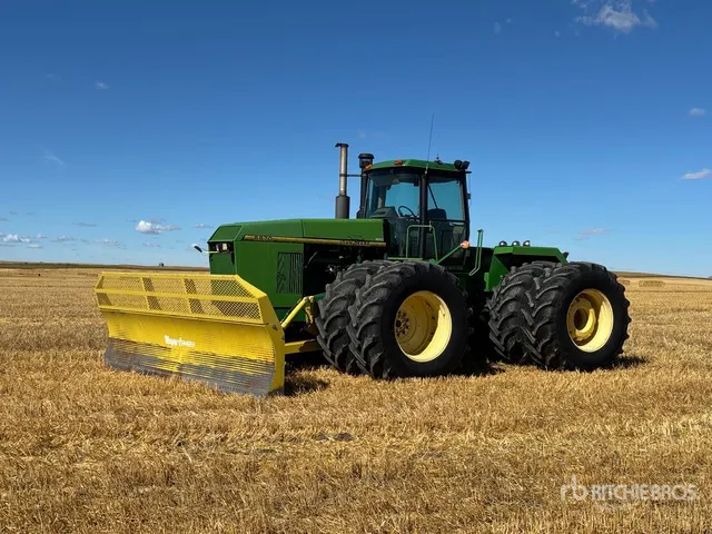 1997 John Deere 8870 Articulated 4WD Tractor