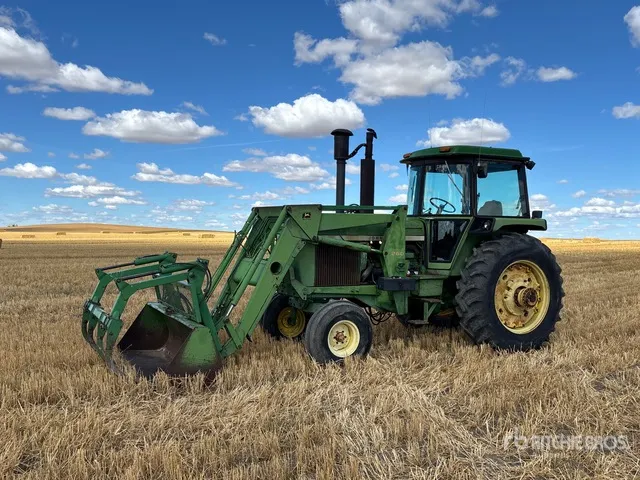 John Deere 4430 2WD Tractor