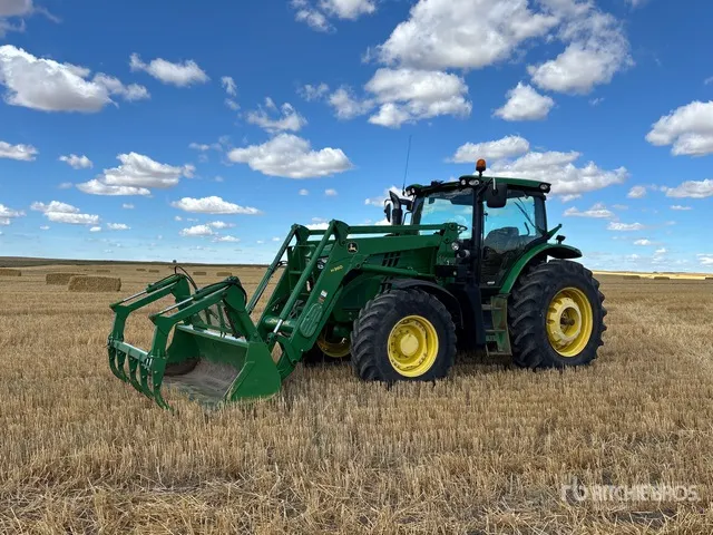 2013 John Deere 6150R 4WD Tractor