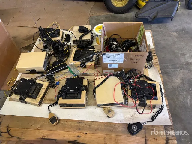 Quantity of (9) General Electric UHF Radios