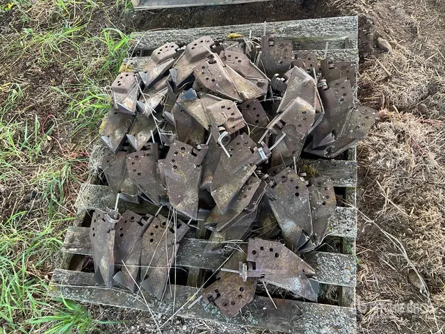 Quantity of (38) Liquid Fertilizer Boots