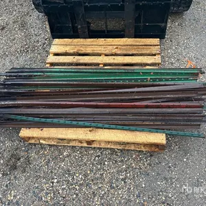 Quantity of Steel Fence Posts Fencing