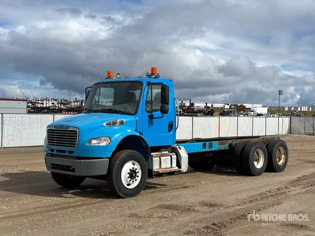 2015 Freightliner M2 106 6x4 Cab and Chassis