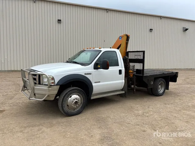 2006 Effer 42 3S Knuckle Boom on 2007 Ford F-550 XLT 4x4 Boom Truck