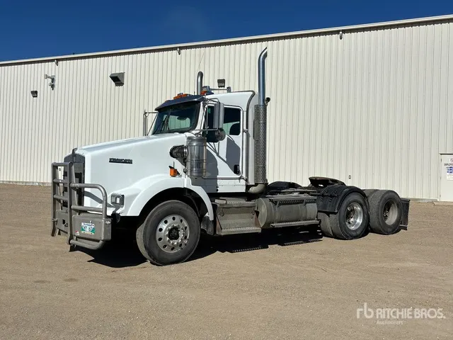 2017 Kenworth T800 6x4 T/A Day Cab Truck Tractor