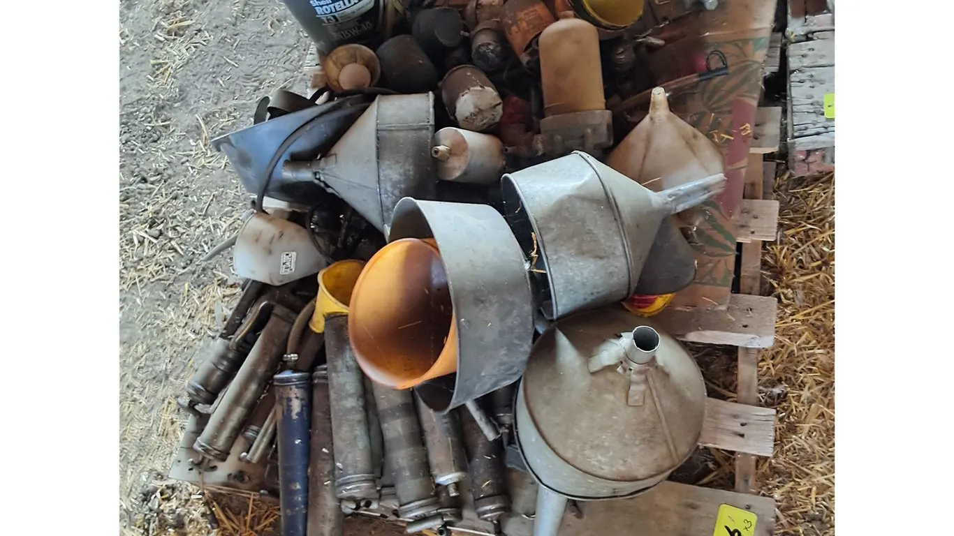(3) Pallets- Grease Guns, Oil Cans, Funnels