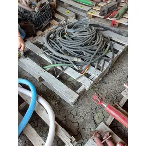 (3)Pallets of multi size hydraulic hoses