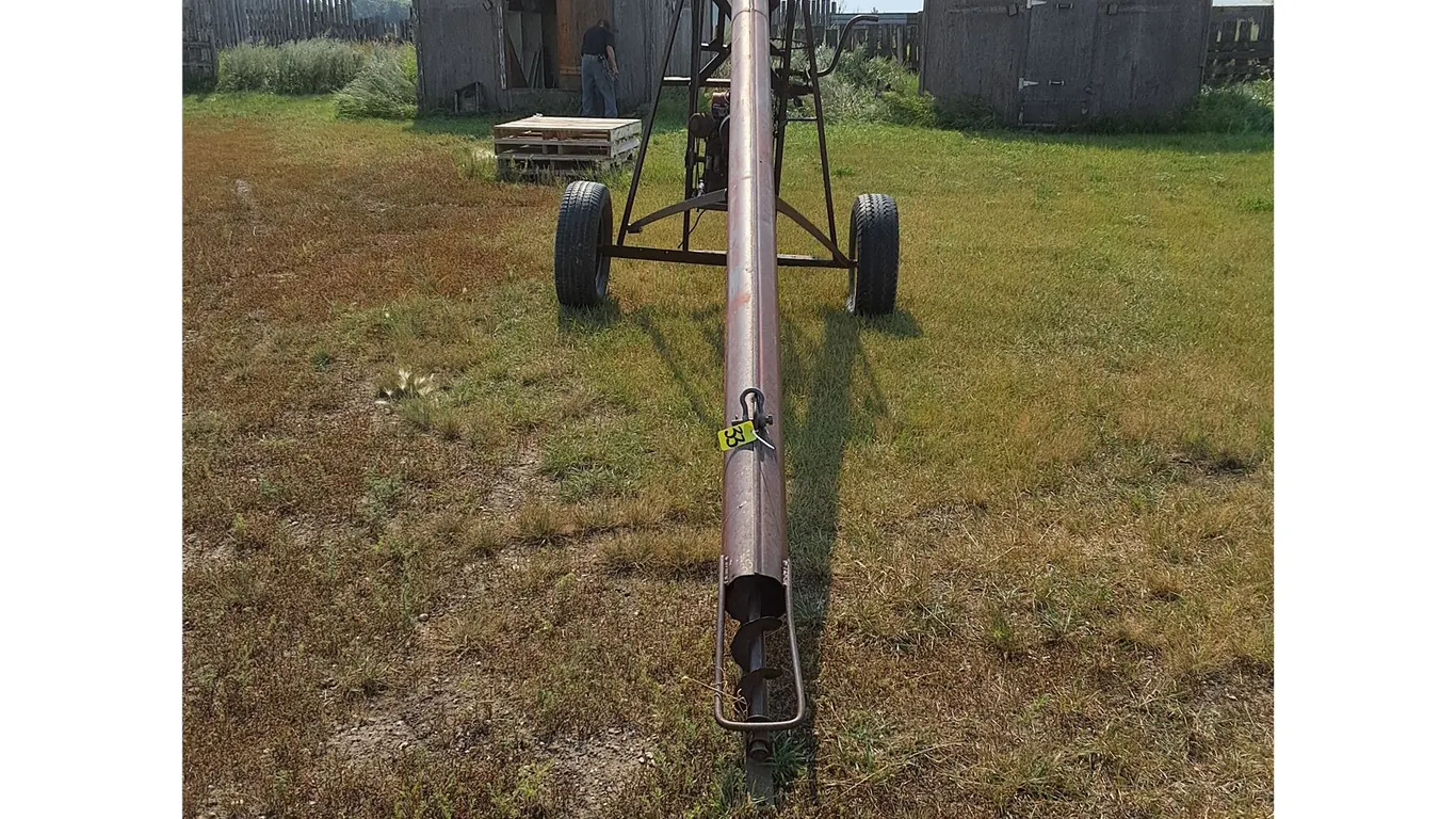 24ft x 6" Auger, 16HP Kohler Motor,Electric Start