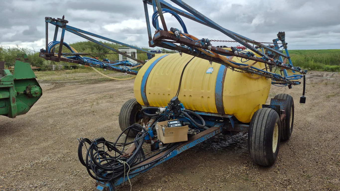 PULL-TYPE SPRAYER