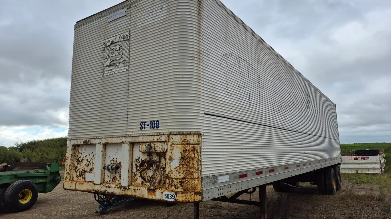 1974 VAN TRAILER