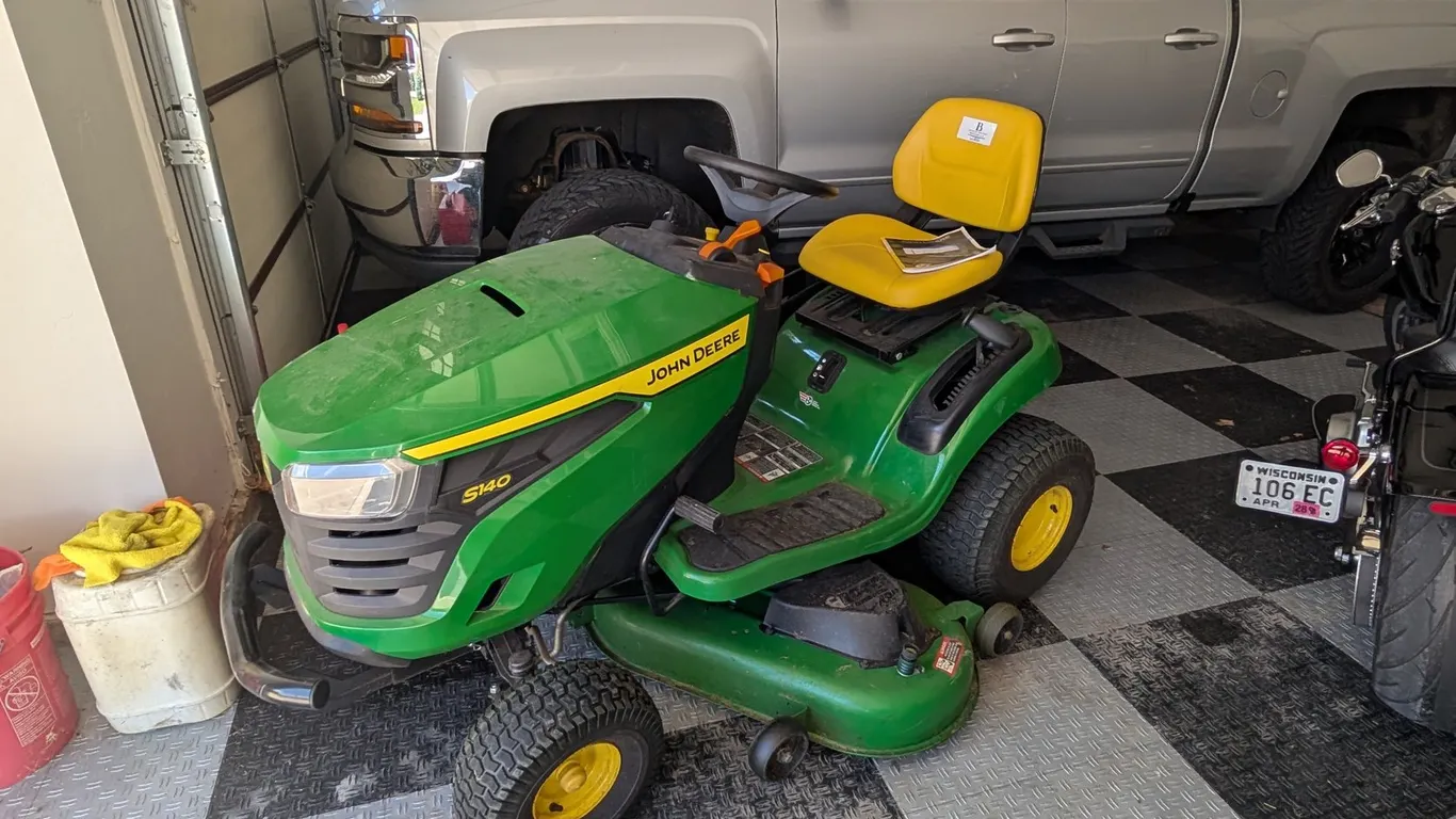 2024 John Deere S140 Garden Tractor