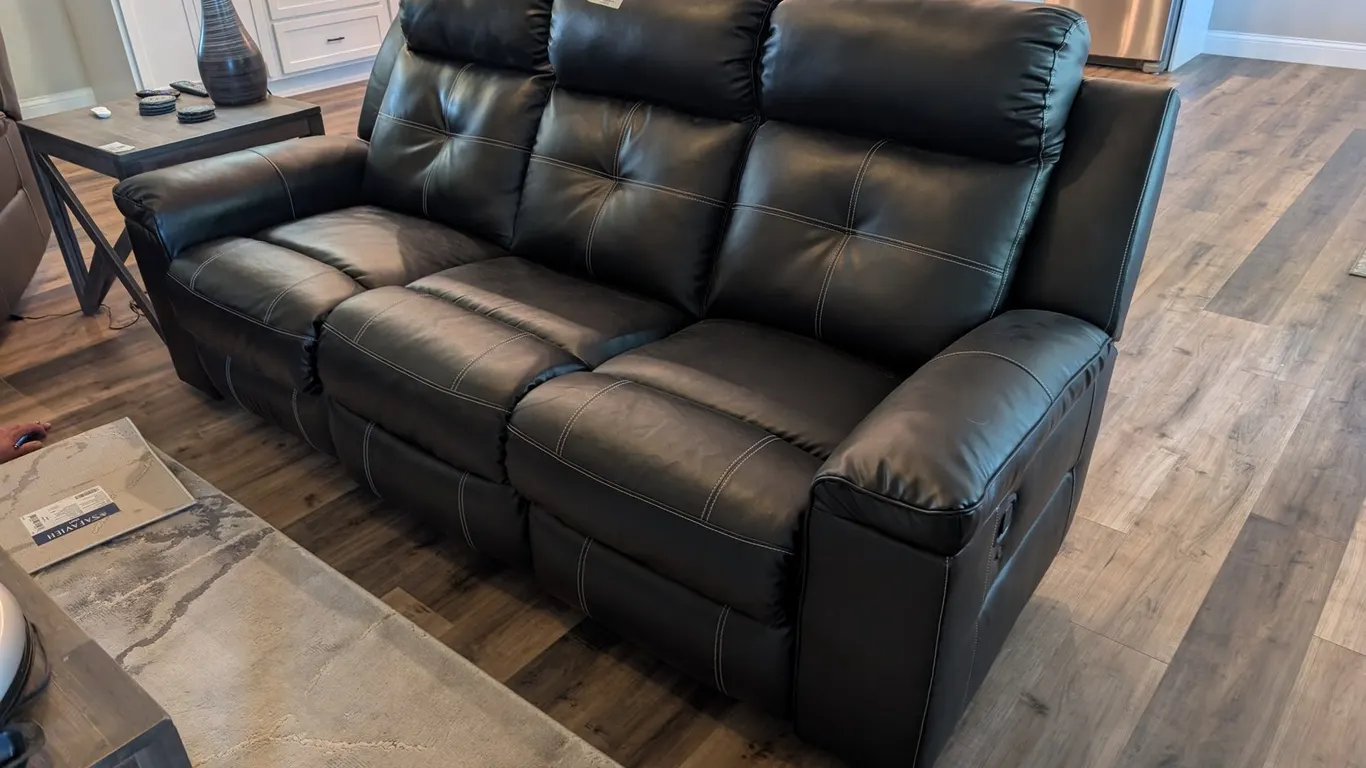 2023 Ashley Furniture Leather Sofa