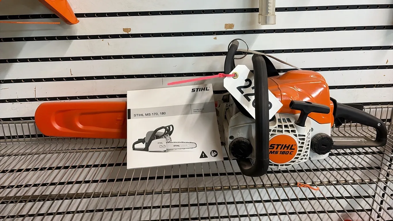 NEW/UNUSED STIHL MS180C GAS POWERED CHAINSAW