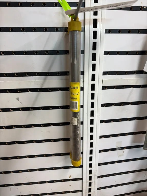 2 - NEW/UNUSED 3/4"X13 1/2" CONCRETE DRILL BITS