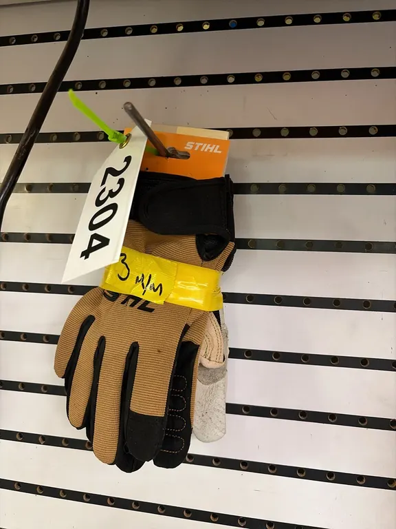3 - NEW/UNUSED PAIRS OF STIHL MEDIUM GLOVES