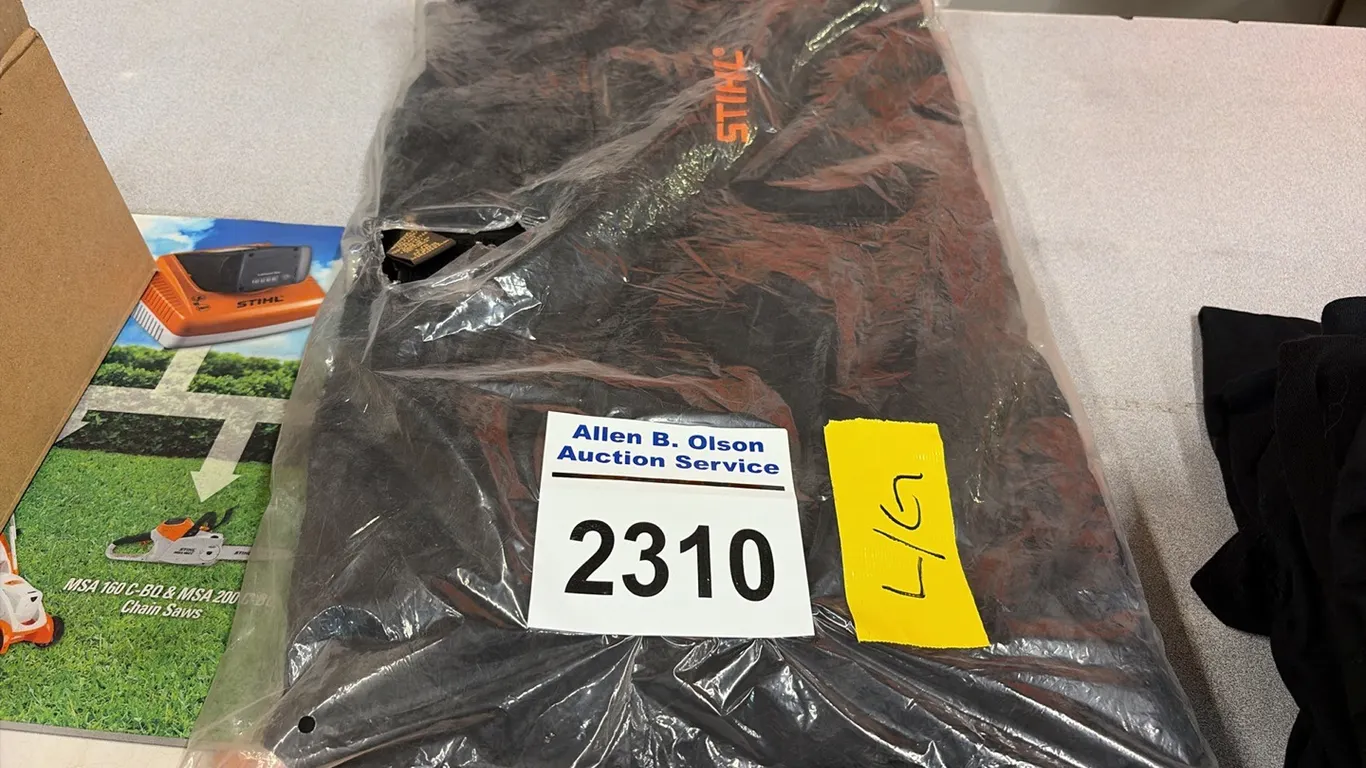 NEW/UNUSED STIHL LARGE JACKET