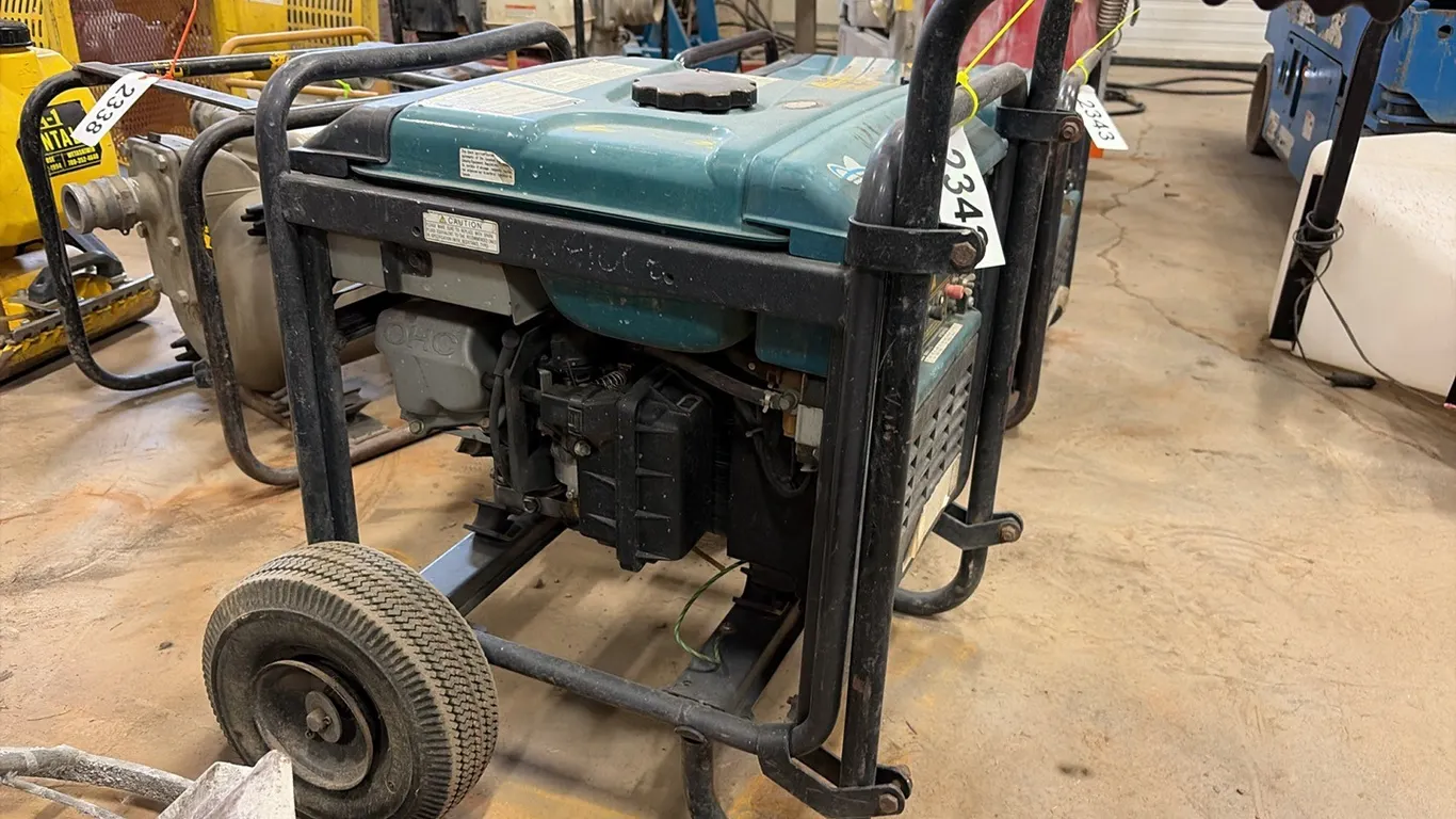 MAKITA G2800I GENERATOR ON WHEELS