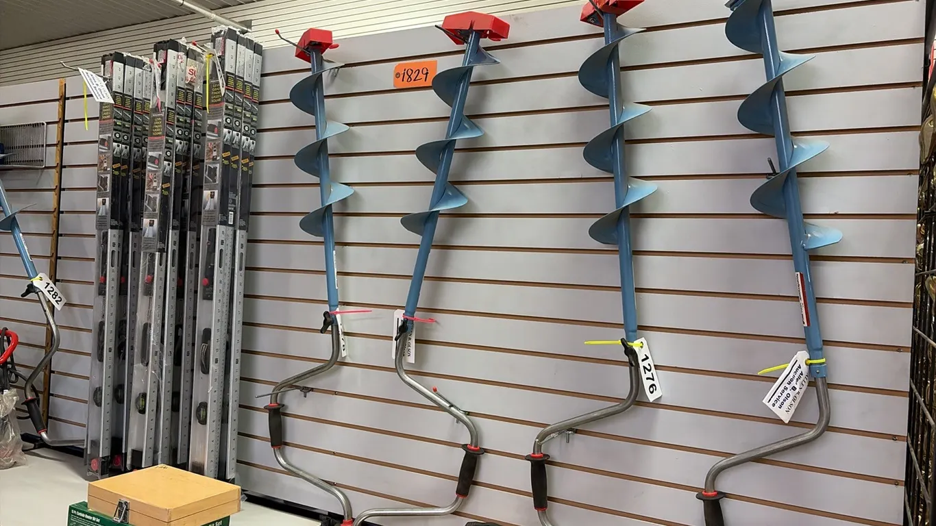 8'Lx4'H DOUBLE SIDED SLIDING HOOKS DISPLAY BOARD ON 7' LEGS