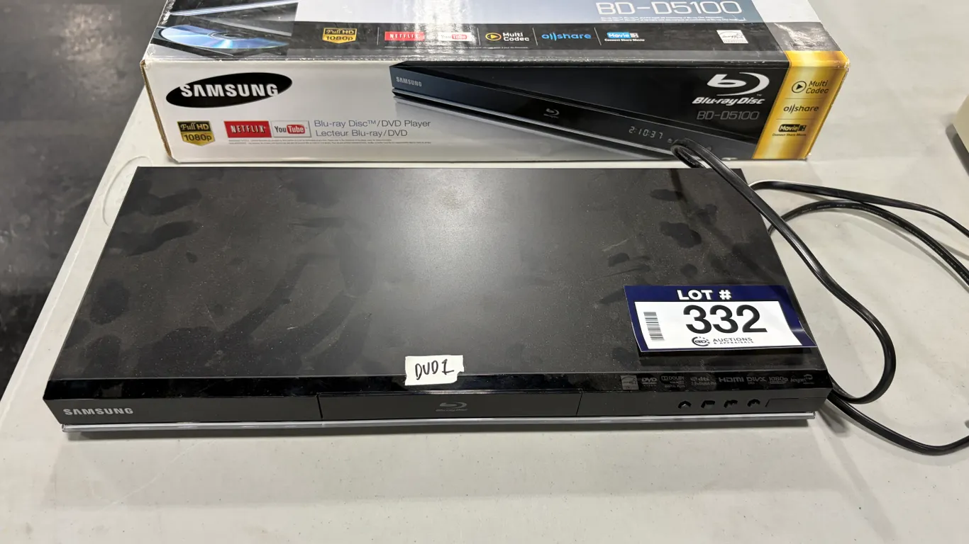 SAMSUNG BD-D5100/ZC BLU-RAY DISC PLAYER