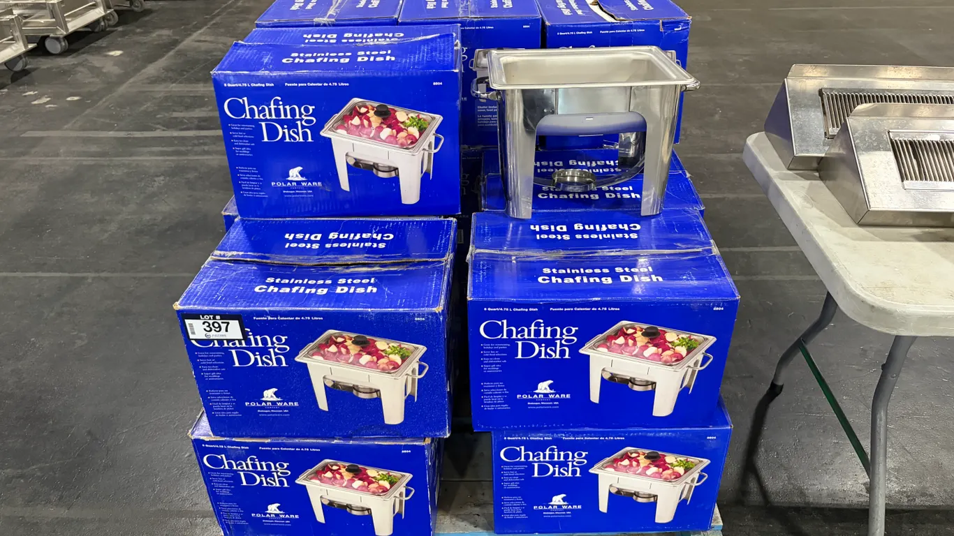 2 PALLET OF 5 QT POLAR WARE STAINLESS STEEL CHAFING DISHED * NO LIDS*