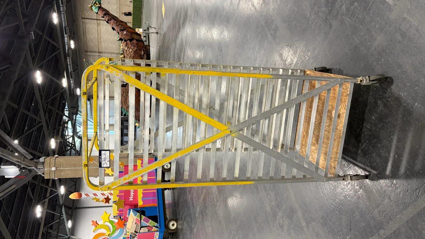 20-SLOT ALUMINUM SHEET PAN RACK ON CASTERS