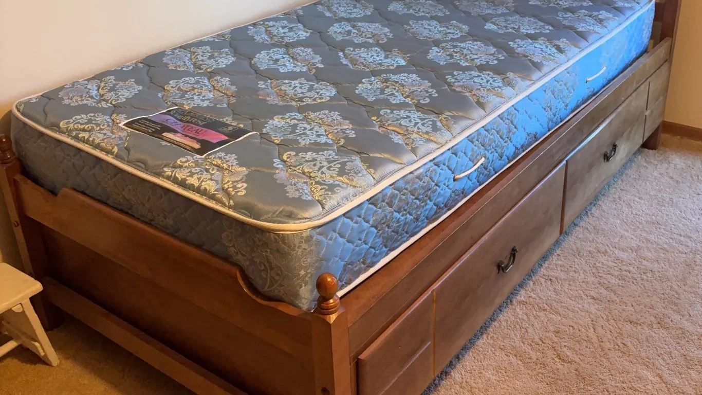 Twin Storage Bed with Mattress