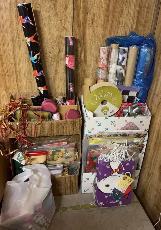 Holiday Gift Wrap, Ribbons & Christmas Craft Supplies Lot