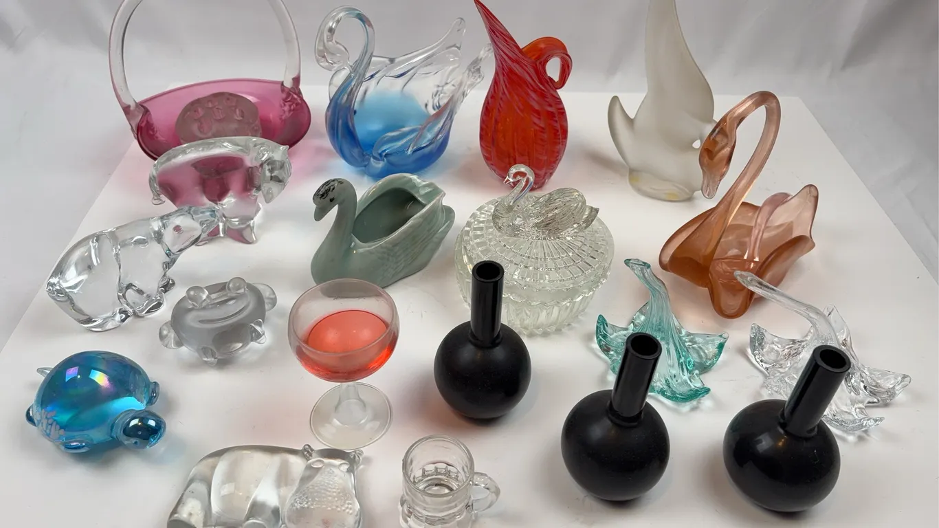 Mixed Art Glass Collection Swans Birds Animal Figurines Baskets and Vases Lot